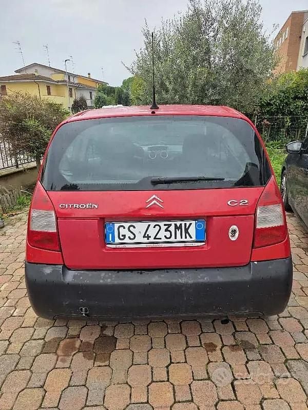 Usata Citroën C2 2006 Rosso Utilitaria