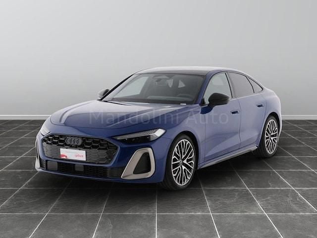 Nuova Audi A5 Sportback Edition .1 204 CV (150 kW) 2025 Blu ascari metallizzato Utilitaria