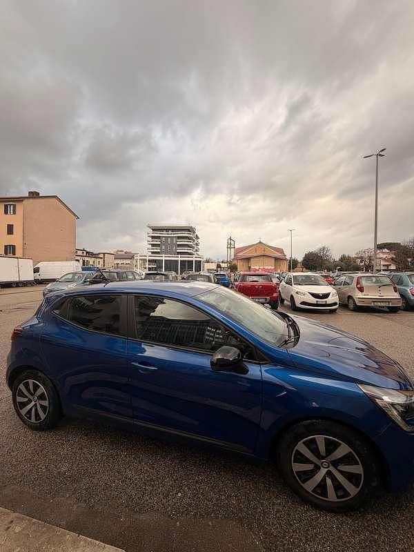 Usata Renault Clio V Equilibre 101 CV (74 kW) 2023 Berlina