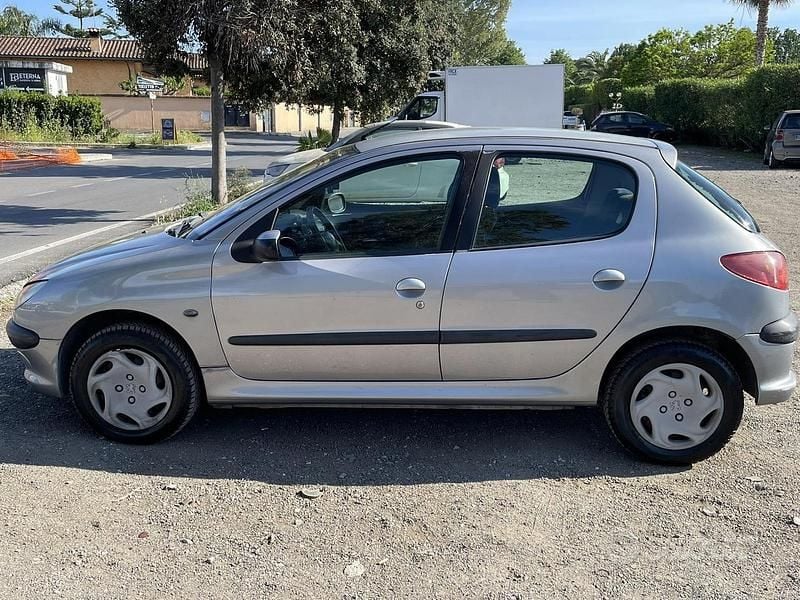 Usata Peugeot 206 2003 Grigio Berlina