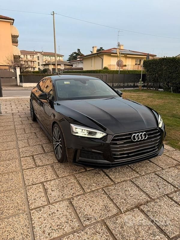 Usata Audi A5 204 CV (150 kW) 2019 Nero Coupé