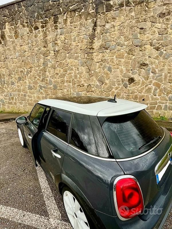 Usata Mini Cooper SD Business 170 CV (125 kW) 2014 Grigio Utilitaria