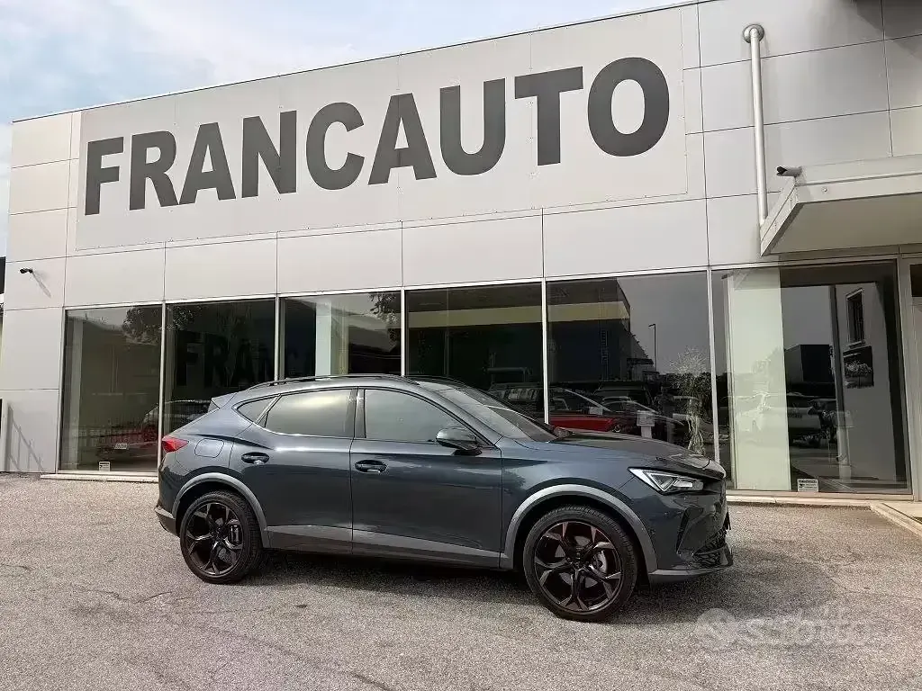 Usata Cupra Formentor 150 CV (110 kW) 2024 Grigio SUV