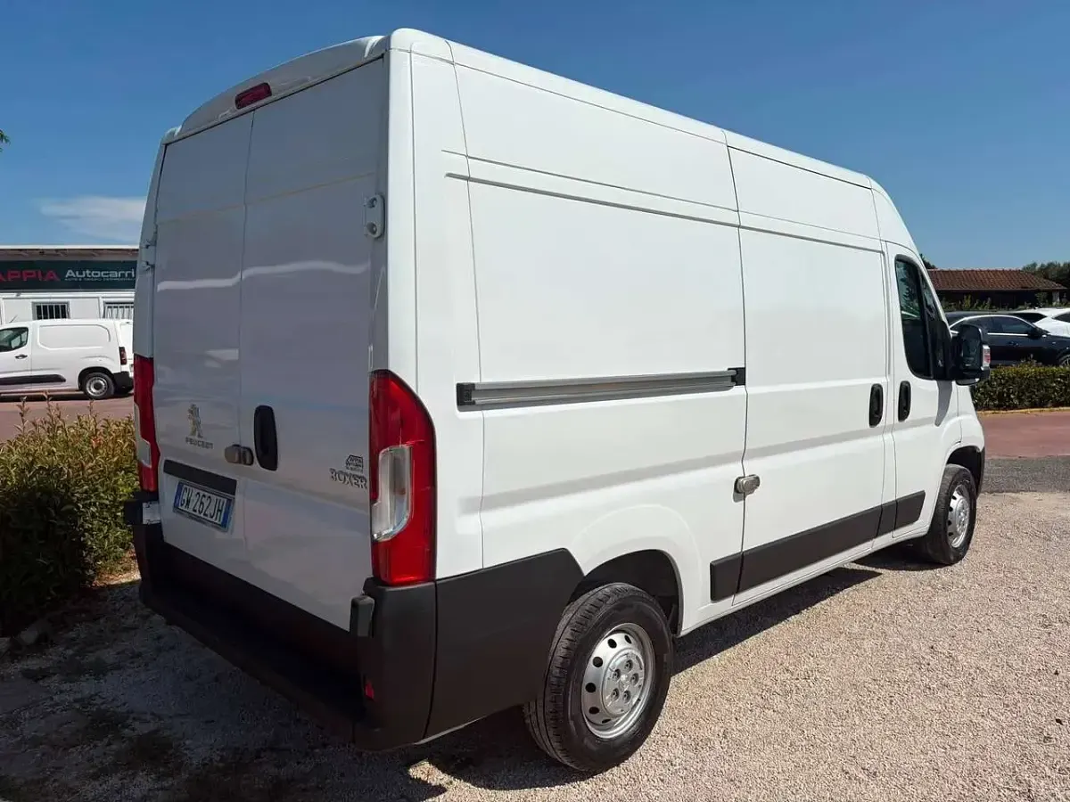 Usata Peugeot Boxer 140 CV (102 kW) 2024 Bianco Furgone