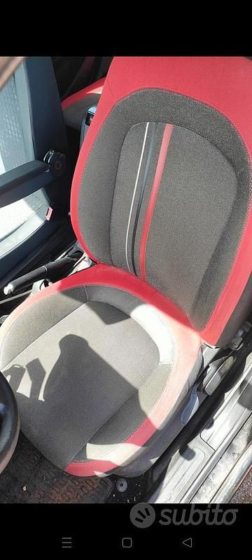 Usata Fiat Grande Punto 65 CV (47 kW) 2012 Nero Utilitaria