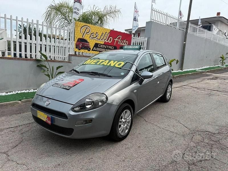 Usata Fiat Punto Easy 77 CV (56 kW) 2012 Grigio Utilitaria