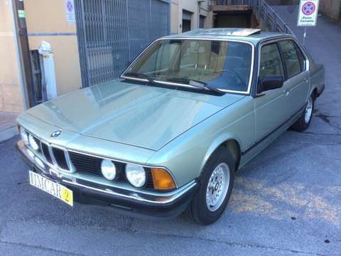 Usata BMW 732 197 CV (144 kW) 1985 Verde Berlina