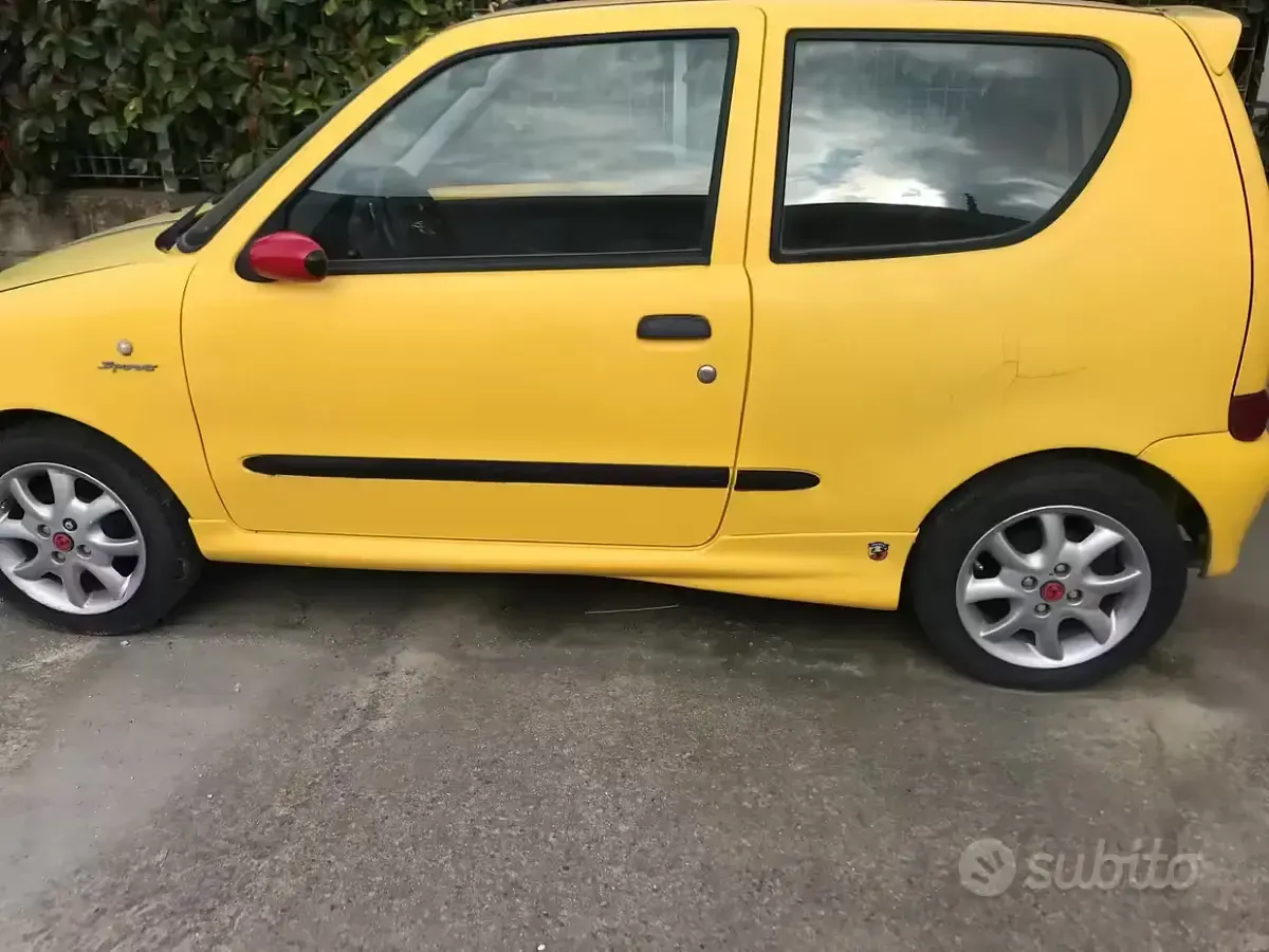 Usata Fiat 600 2002 Giallo