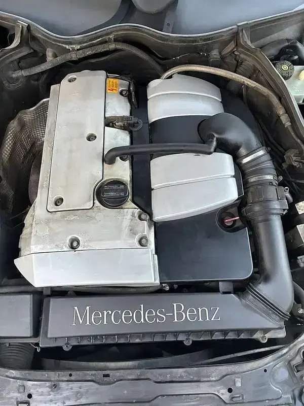 Usata Mercedes C180 Elegance 129 CV (94 kW) 2001 Berlina
