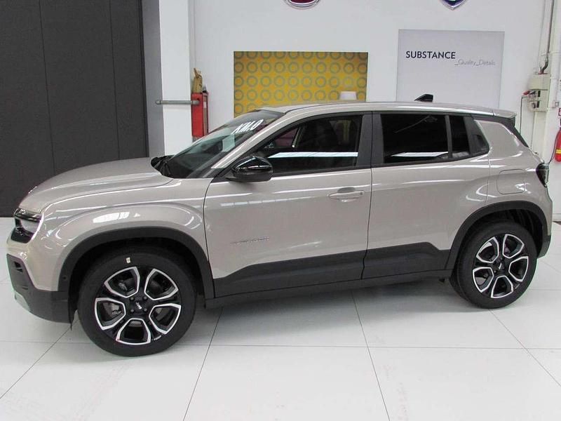 Nuova Jeep Avenger Summit 101 CV (74 kW) 2025 Granite tetto nero SUV