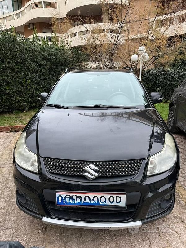 Usata Suzuki SX4 2012 Blu Utilitaria