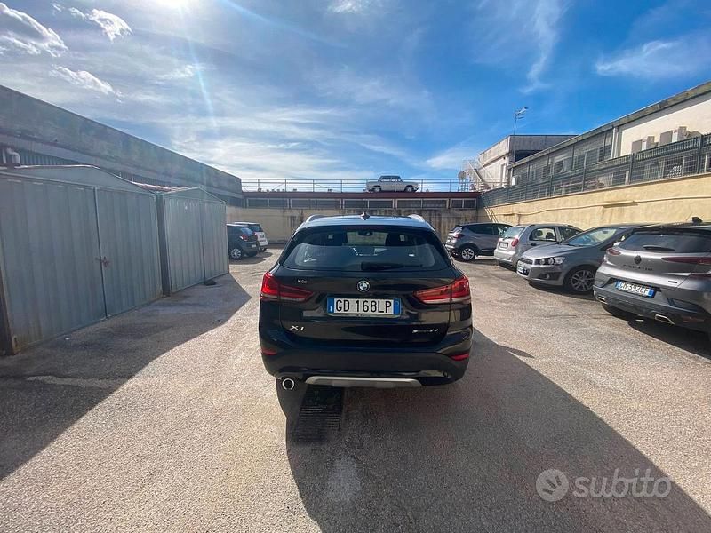 Nero Usata 2020 BMW X1 Efficient Dynamics SUV | 18.000 € - Immagine 1/4