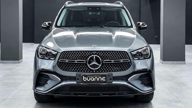Usata Mercedes GLE300 AMG Line Premium Plus 269 CV (197 kW) 2023 Grigio scuro metallizzato SUV