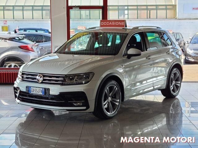Bianco pastello Usata 2020 VW Tiguan R-line BlueMotion SUV | 23.900 € (Buon prezzo) - Immagine 1/4