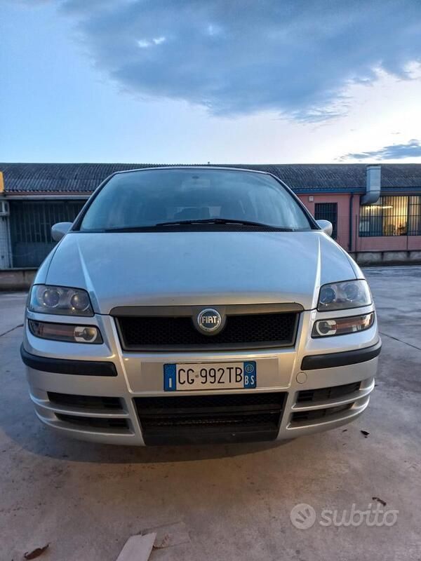 Usata Fiat Ulysse 109 CV (80 kW) 2003 Monovolume