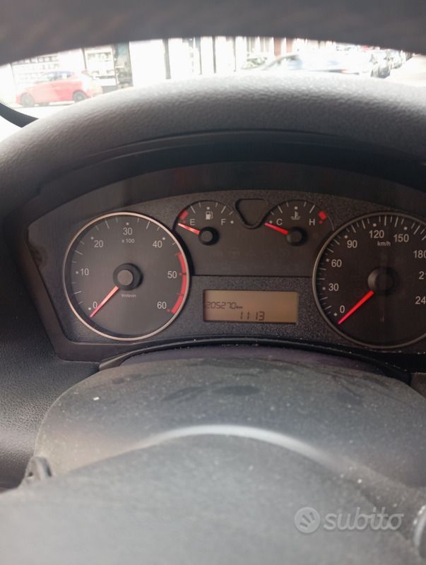 Usata Fiat Stilo 101 CV (74 kW) 2005 Rosso