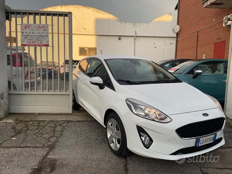 Usata Ford Fiesta Trend 85 CV (62 kW) 2020 Bianco Utilitaria