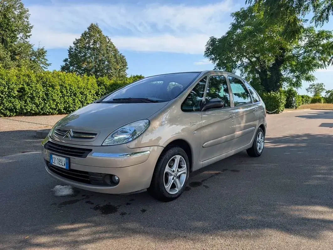 Usata Citroën Xsara Picasso 109 CV (80 kW) 2006 Monovolume