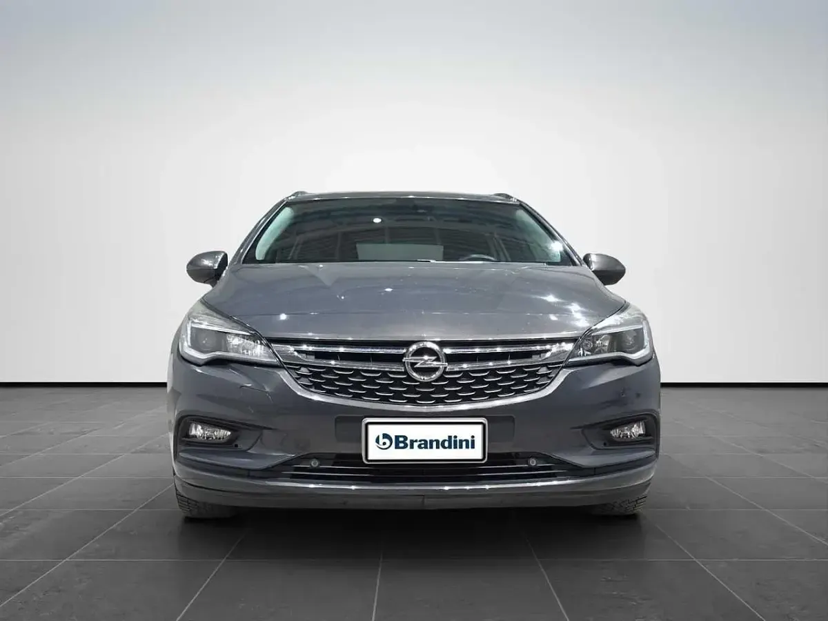 Usata Opel Astra Innovation 110 CV (80 kW) 2016 Grigio Station wagon