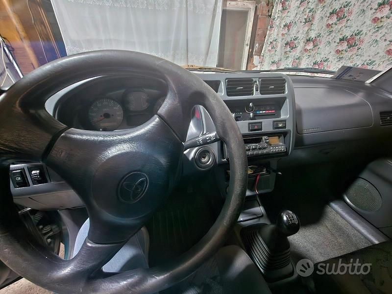 Usata Toyota RAV4 131 CV (96 kW) 1998 Station wagon
