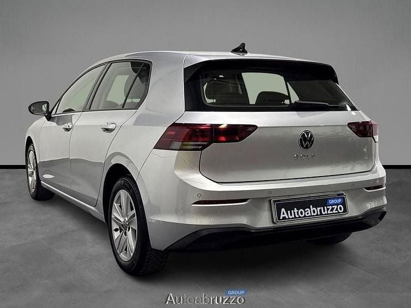 Usata VW Golf Life 131 CV (96 kW) 2022 Grigio Berlina