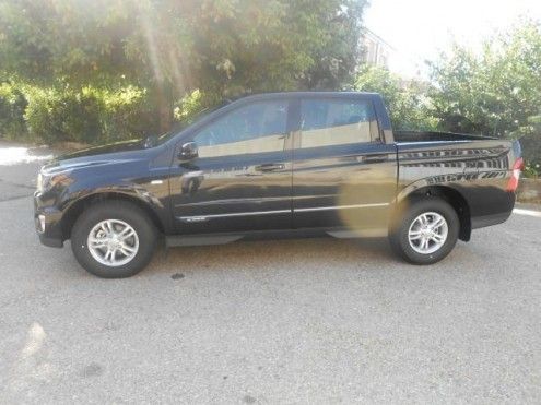 71ca2ca2-eec3-4bff-8139-9d11ade3837f_ssangyong-actyon-sports-2-0-e-xdi-4wd-pick-up.jpg