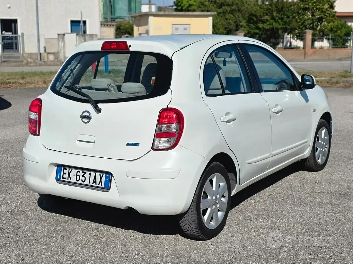 Usata Nissan Micra Tekna 80 CV (58 kW) 2012 Other Utilitaria