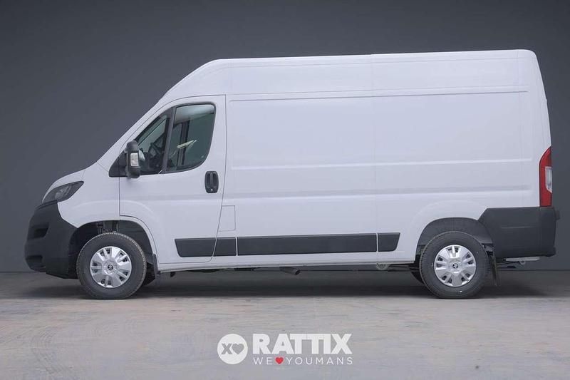 Nuova Peugeot Boxer 120 CV (88 kW) 2025 Bianco icy Furgone