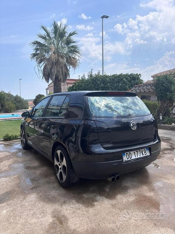 Usata VW Golf V Sportline 175 CV (128 kW) 2007 Nero Berlina