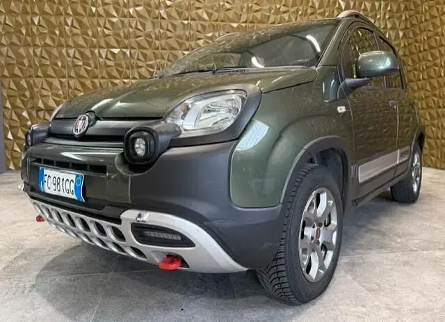 Usata Fiat Panda Cross Cross 95 CV (69 kW) 2016 Verde Utilitaria
