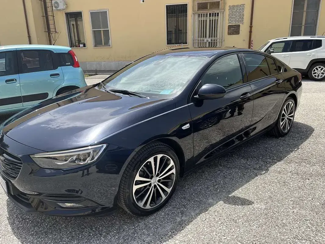 Usata Opel Insignia Innovation 136 CV (100 kW) 2021 Berlina