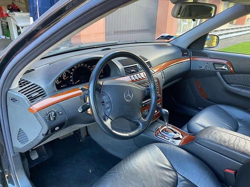 Usata Mercedes S320 197 CV (144 kW) 2001 Nero Berlina