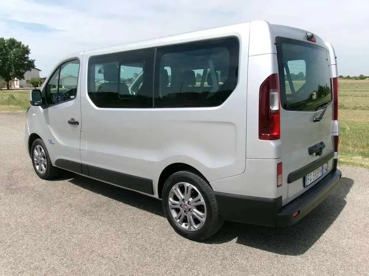 Usata Fiat Talento 145 CV (106 kW) 2016 Argento Monovolume