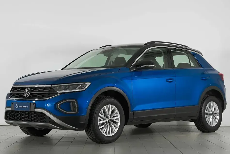 Second-hand VW T-Roc Life 150 CP (110 kW) 2023 SUV