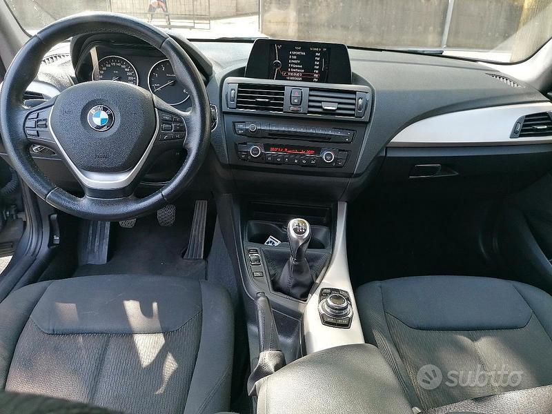 Usata BMW 116 Sport Line 116 CV (85 kW) 2014 Grigio Utilitaria