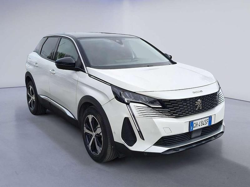 Usata Peugeot 3008 Allure 131 CV (96 kW) 2022 Bianco SUV
