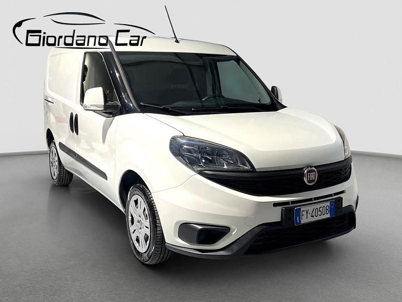 Usata Fiat Doblò 95 CV (69 kW) 2019 Bianco Monovolume