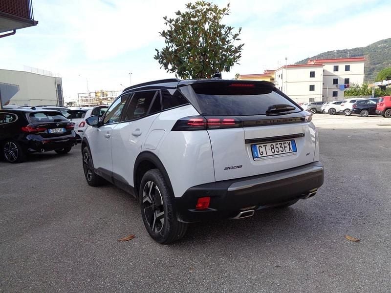 Usata Peugeot 2008 GT 131 CV (96 kW) 2024 Bianco SUV