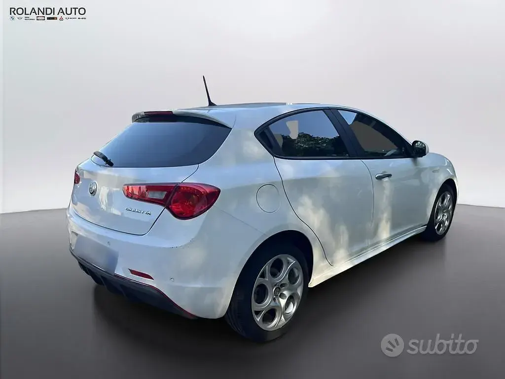 Usata Alfa Romeo Giulietta 120 CV (88 kW) 2017 Bianco Utilitaria