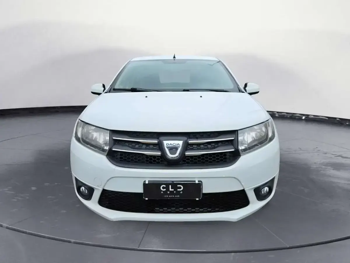 Usata Dacia Sandero 75 CV (55 kW) 2015 Bianco Berlina