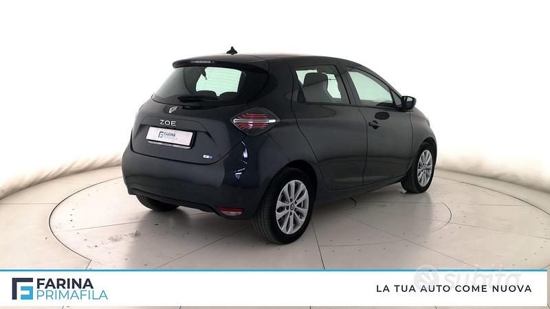 Usata Renault Zoe Zen 100 kW (136 CV) 2021 Grigio Utilitaria