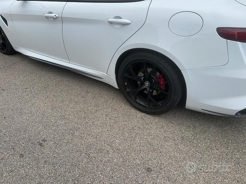 Usata Alfa Romeo Giulia Super 180 CV (132 kW) 2016 Bianco Berlina