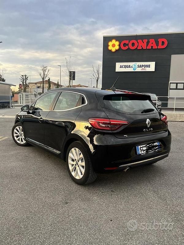 Usata Renault Clio V Intens 91 CV (66 kW) 2021 Nero Berlina