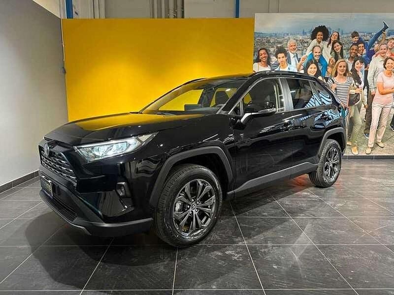 Nero Usata 2024 Toyota RAV4 Hybrid Active SUV | 35.990 € (Buon prezzo) - Immagine 1/4