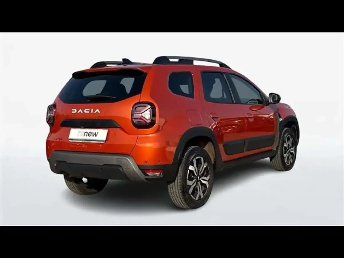 Usata Dacia Duster Journey 101 CV (74 kW) 2023 Arancione SUV