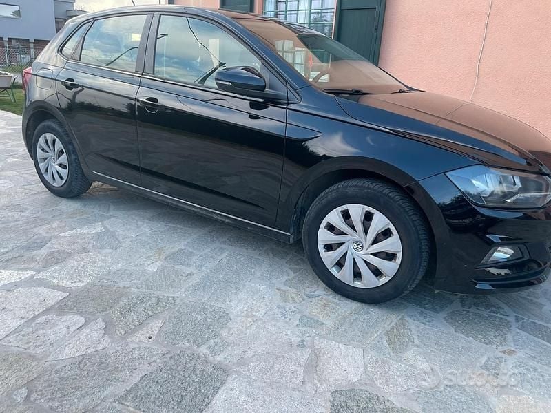 Usata VW Polo 80 CV (58 kW) 2019 Nero Utilitaria