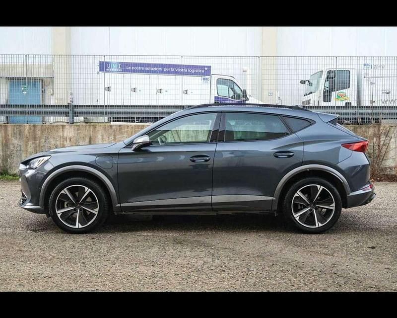 Usata Cupra Formentor 150 CV (110 kW) 2023 Grigio metallizzato SUV