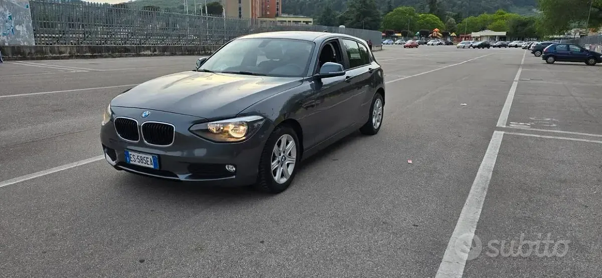 Usata BMW 118 143 CV (105 kW) 2013 Grigio Utilitaria