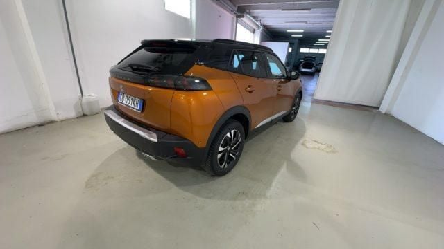 Usata Peugeot 2008 GT 131 CV (96 kW) 2021 Arancione SUV
