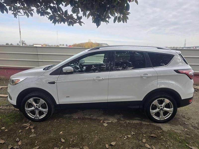 Usata Ford Kuga Titanium 150 CV (110 kW) 2017 SUV
